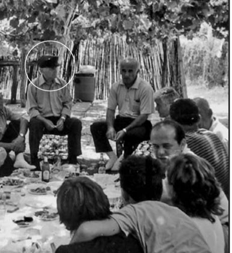 Operativi i Sigurimit: Ju rrëfej takimin e agjentit sekret me vëllezërit pas 25 vitesh! Kishte si mision t’i vendoste bombën Enverit Operativi i Sigurimit: Ju rrëfej takimin e agjentit sekret me vëllezërit pas 25 vitesh! Kishte si mision t’i vendoste bombën Enverit