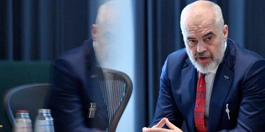 Putini do e çojë fuçinë e naftës nga 40 në 300… Pse jo 500 zoti Rama?!