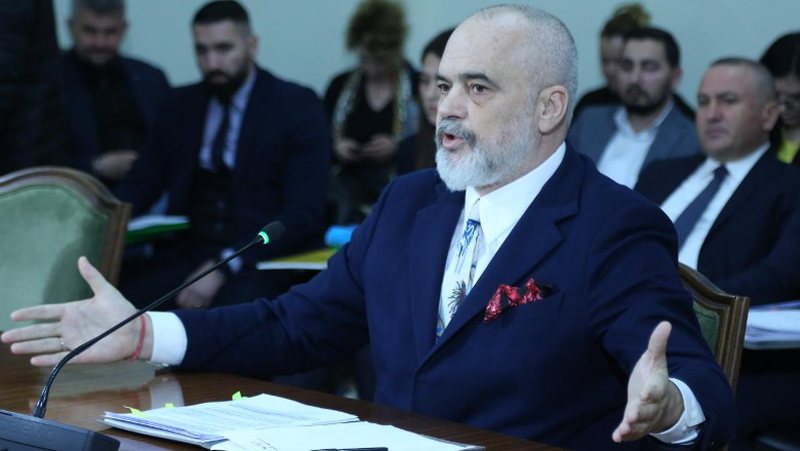 A është Lefter Koka dhe Alqi Bllako përfitues i kontratave koncesionare? Ja si i përgjigjet Rama Jorida Tabakut