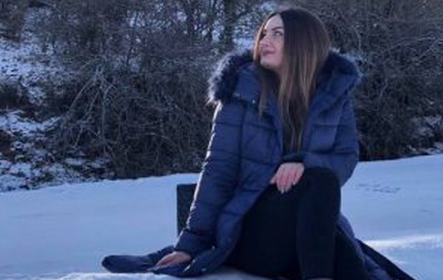 Lejoi ndërtimin e një pallati 7 katësh, arrestohet zyrtarja e lartë e PS-së Lejoi ndërtimin e një pallati 7 katësh, arrestohet zyrtarja e lartë e PS-së