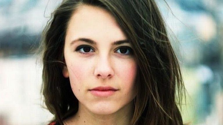 “Bukuroshja e Kievit” u vra nga raketat ruse! Kush është 25-vjeçarja Alexandra Kuvshynova, e dashura e deputetit ukrainas që ndihmonte gazetarët të dokumentonin luftën?