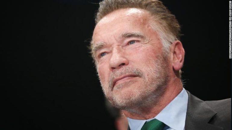 VIDEO/ Arnold Schwarzenegger thirrje popullit rus: Nuk po ju thuhet e vërteta për luftën në Ukrainë VIDEO/ Arnold Schwarzenegger thirrje popullit rus: Nuk po ju thuhet e vërteta për luftën në Ukrainë