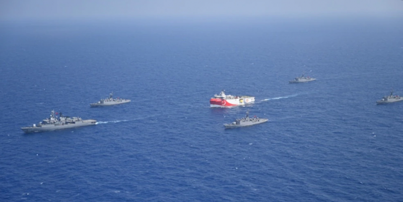 Anija ruse që u shfaq në Durrës, reagon ‘flakë për flakë’ Ministria e Infrastrukturës dhe tregon si qëndron e vërteta: Ja pse e nxorëm jashtë ujërave tona Anija ruse që u shfaq në Durrës, reagon ‘flakë për flakë’ Ministria e Infrastrukturës dhe tregon si qëndron e vërteta: Ja pse e nxorëm jashtë ujërave tona