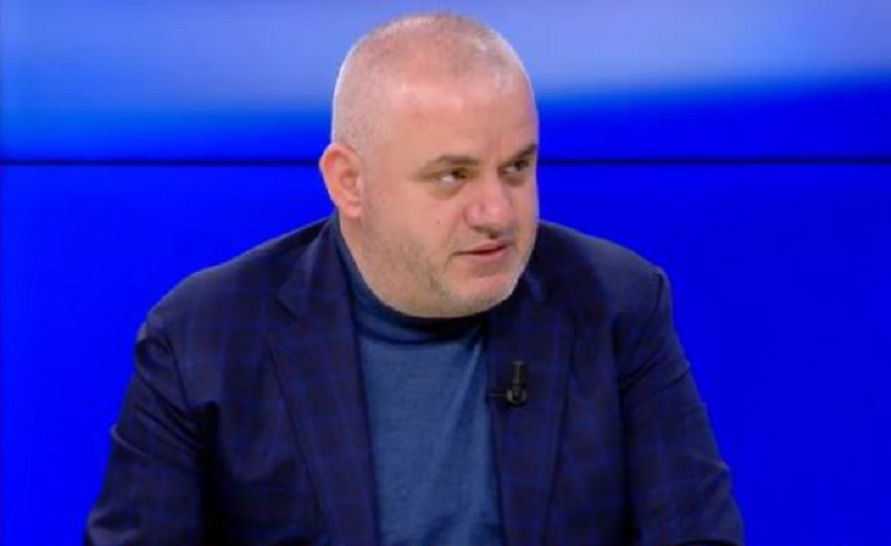 “A ti mbajtën telefonat”?! Dëshmia para prokurorëve blegë, Artan Hoxha zbardh situatën e veçantë me të cilën u përball: I’u thashë që më duhen për tek Fevziu! “A ti mbajtën telefonat”?! Dëshmia para prokurorëve blegë, Artan Hoxha zbardh situatën e veçantë me të cilën u përball: I’u thashë që më duhen për tek Fevziu!