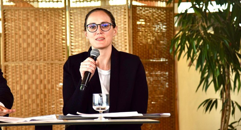 Ministrja thellon talljen me shqiptarët: Një shqiptari të mos konsiderohet i varfër nuk i duhen 140 euro… por 126 euro në muaj Ministrja thellon talljen me shqiptarët: Një shqiptari të mos konsiderohet i varfër nuk i duhen 140 euro… por 126 euro në muaj