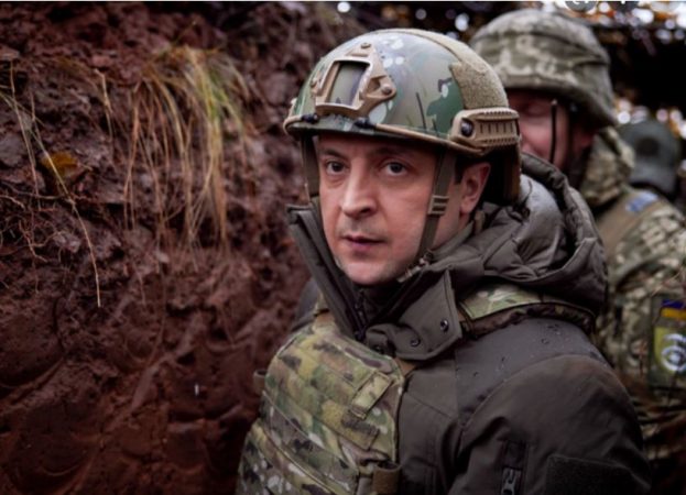 Ish zv. shefi i shtabit të UÇK: “Kur Kosovës iu përzu 50% e popullsisë pse nuk u ngrit një nga Ukraina kundër serbëve?! Jam pro Ukrainës, por Zelensky po tradhton vendin me… Ish zv. shefi i shtabit të UÇK: “Kur Kosovës iu përzu 50% e popullsisë pse nuk u ngrit një nga Ukraina kundër serbëve?! Jam pro Ukrainës, por Zelensky po tradhton vendin me…