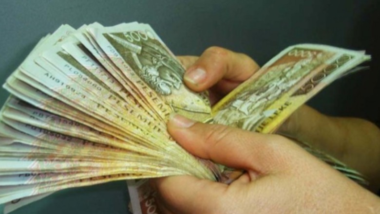 Shqipëria e treta nga fundi për pagën minimale në Evropë, 185 mijë punonjës paguhen me 408 euro në muaj