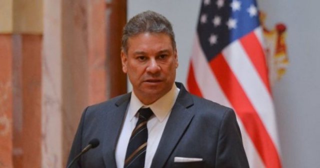 Gabriel Escobar: E trishtueshme ajo që po ndodh në PD, populli shqiptar të refuzojë të shkuarën Gabriel Escobar: E trishtueshme ajo që po ndodh në PD, populli shqiptar të refuzojë të shkuarën