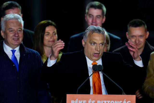 Gazi, propaganda dhe miqësia me Moskën: Pse fitoi Orban? Gazi, propaganda dhe miqësia me Moskën: Pse fitoi Orban?