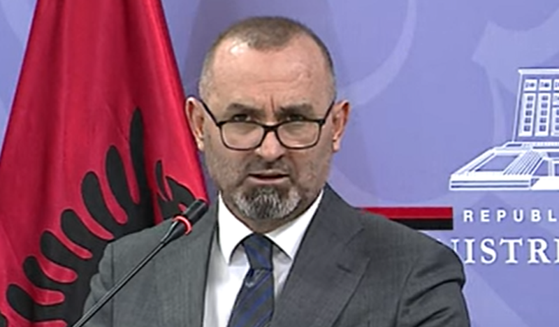 Ulsi Manja del me deklaratë të fortë, lëshon paralajmërimin ‘bombë’: Do ndodhë së shpejti, hetimi përfshin edhe zyrtarë