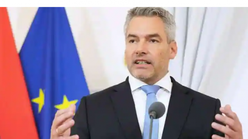 Kancelari austriak zbardh detajet për takimin me Putin: Bisedë dhe pritje jo miqësore, ja çfarë ndodhi Kancelari austriak zbardh detajet për takimin me Putin: Bisedë dhe pritje jo miqësore, ja çfarë ndodhi