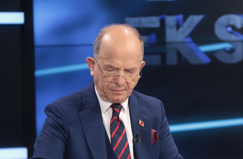 “Më tha gruaja me lot në sy, si do ti lësh fëmijët me…”! Sazan Guri plas deklaratën tronditëse: Më duan të pjekur…