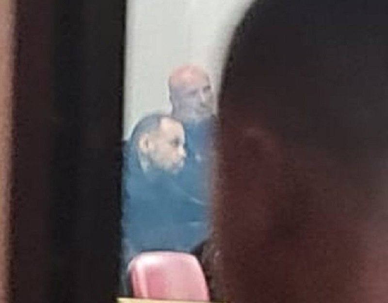 VIDEO/ Momenti kur Alqi Bllako i drejtohet qelisë së burgut me pranga në duar VIDEO/ Momenti kur Alqi Bllako i drejtohet qelisë së burgut me pranga në duar