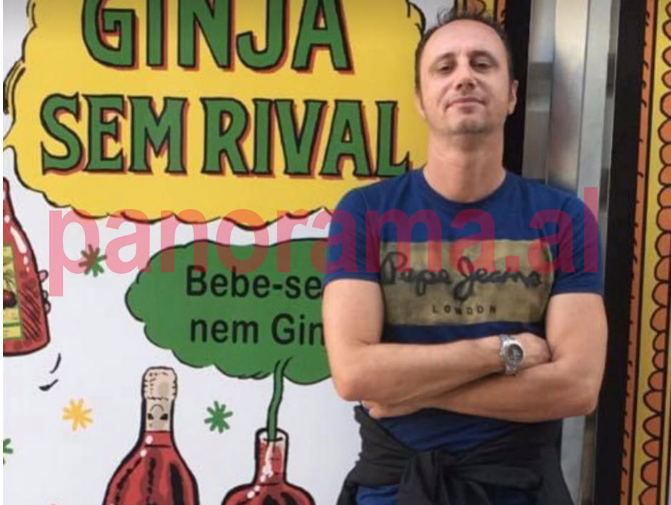 U qëllua me levë në “derën” e policisë, kush është Kancelari i Gjykatës në Elbasan. Pamje nga vendgjarja, njollat e gjakut ende mbi kalldrëm U qëllua me levë në “derën” e policisë, kush është Kancelari i Gjykatës në Elbasan. Pamje nga vendgjarja, njollat e gjakut ende mbi kalldrëm