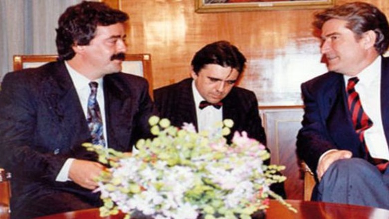 “Kanë bërë masakra të jashtëzakonshme”! Ben Andoni tregon çfarë i tha politikani i njohur malazez, zbulon faktet që mund të tronditin Sali Berishën: Ishte e hidhur për të