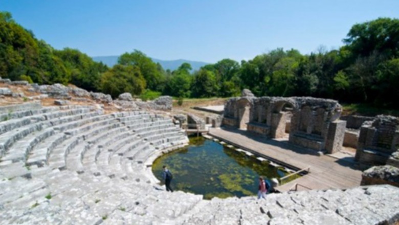 “Travel off Path”: Ka disa arsye pse Shqipëria po thyen rekordet e turizmit të të gjitha kohërave “Travel off Path”: Ka disa arsye pse Shqipëria po thyen rekordet e turizmit të të gjitha kohërave