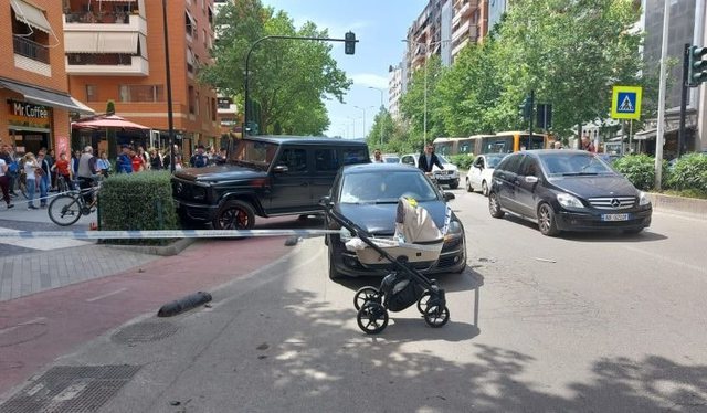 Kur modeli jonë janë të fortët e Laçit, Tropojës, Tepelenës, Vlorës, Fierit, Durrësit Kur modeli jonë janë të fortët e Laçit, Tropojës, Tepelenës, Vlorës, Fierit, Durrësit