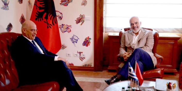 Takimi me Dendias, Rama: Diskutuam për çështje në interes të popujve tanë Takimi me Dendias, Rama: Diskutuam për çështje në interes të popujve tanë