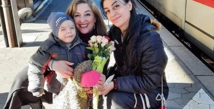 “Ecëm më shumë se 30 km në këmbë. Donim të shkonim në Tiranë…”/ Çfarë ka ndodhur me shqiptarët e vendosur në Ukrainë? “Ecëm më shumë se 30 km në këmbë. Donim të shkonim në Tiranë…”/ Çfarë ka ndodhur me shqiptarët e vendosur në Ukrainë?