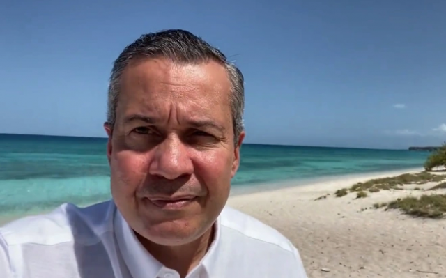 Tronditëse! Ministri qëllohet me armë zjarri për vdekje nga shoku i tij Tronditëse! Ministri qëllohet me armë zjarri për vdekje nga shoku i tij