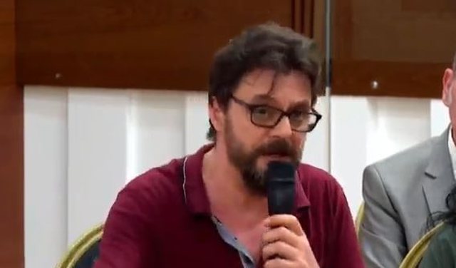 Neritan Liçaj: Do protestoj për rrëzimin e kësaj qeverie me çdo kusht, jam gati të jap edhe jetën Neritan Liçaj: Do protestoj për rrëzimin e kësaj qeverie me çdo kusht, jam gati të jap edhe jetën