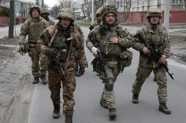 Zyrtari: Ukraina humb çdo ditë deri në 200 ushtarë Zyrtari: Ukraina humb çdo ditë deri në 200 ushtarë