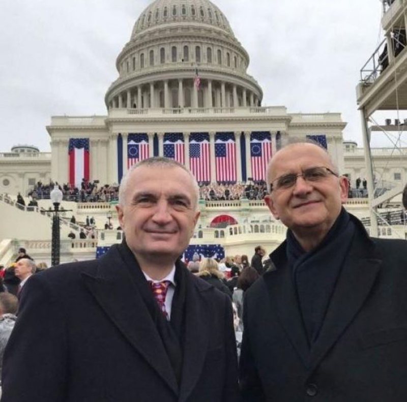 Ja akuzat që media austriake hodhi në adresë të Metës: Nga pagesat në “offshore” për të qenë prezent në inaugurimin e Trump te kërcënimi i dëshmitarit! Kompania Dorelita pronësi e Presidentit Ja akuzat që media austriake hodhi në adresë të Metës: Nga pagesat në “offshore” për të qenë prezent në inaugurimin e Trump te kërcënimi i dëshmitarit! Kompania Dorelita pronësi e Presidentit