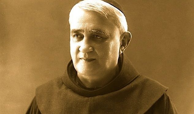 At Gjergj Fishta: “O burra shqyptarë po a me të vërtetë do t’i lamë marre vedit para të gjithë botës” At Gjergj Fishta: “O burra shqyptarë po a me të vërtetë do t’i lamë marre vedit para të gjithë botës”