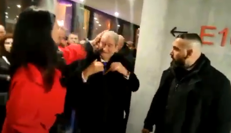 Burri më përkrah! Floriana Garo tregon se sa i nxehtë është Saliu: “Isha nervoze, nuk dija si t’i bëja përshtypje. Ai është shumë i ngrohtë dhe i…” Burri më përkrah! Floriana Garo tregon se sa i nxehtë është Saliu: “Isha nervoze, nuk dija si t’i bëja përshtypje. Ai është shumë i ngrohtë dhe i…”