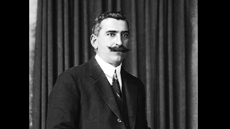 Më 19 qershor në vitin 1879 lindi në Shkodër Luigj Gurakuqi një nga personalitetet kryesore të Lëvizjes sonë atdhetare dhe demokratike Më 19 qershor në vitin 1879 lindi në Shkodër Luigj Gurakuqi një nga personalitetet kryesore të Lëvizjes sonë atdhetare dhe demokratike