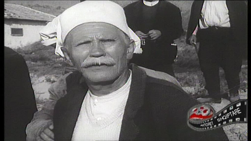 Mihal Stefa, artisti i madh i roleve të vogla, i paharruar! Mihal Stefa, artisti i madh i roleve të vogla, i paharruar!