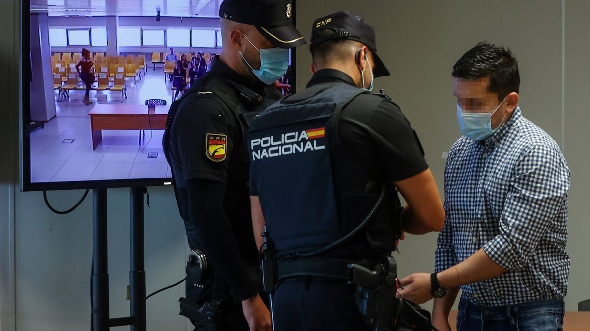 Nëna shqiptare dyshohet se vrau djalin 2-vjeçar, tenton të flijohet dhe vetë Nëna shqiptare dyshohet se vrau djalin 2-vjeçar, tenton të flijohet dhe vetë