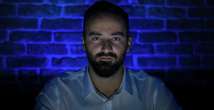 Gazetari nga Kosova i bënë qesharak pushuesit “qejfmbetur” kosovarë për çmimet në jug! Mjaft mashtruat: Një sallatë në Prishtinë kushton sa tre racione në Shqipëri! Për 200 lekë më vjen birra në shezlong Gazetari nga Kosova i bënë qesharak pushuesit “qejfmbetur” kosovarë për çmimet në jug! Mjaft mashtruat: Një sallatë në Prishtinë kushton sa tre racione në Shqipëri! Për 200 lekë më vjen birra në shezlong