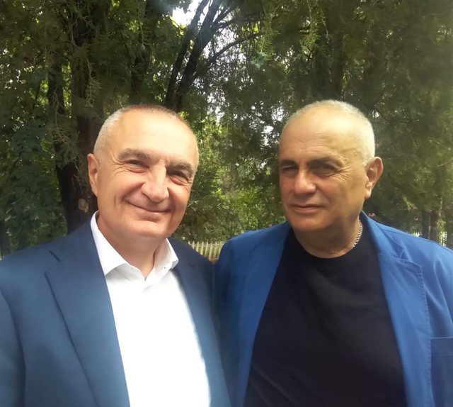 Revoltohet Artan Fuga pas drekës me Metën: Të shpërndahet Kuvendi dhe të shkojmë në zgjedhje të parakohshme Revoltohet Artan Fuga pas drekës me Metën: Të shpërndahet Kuvendi dhe të shkojmë në zgjedhje të parakohshme