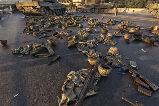 Gjashtë vjet nga përpjekja për grusht shteti në Turqi Gjashtë vjet nga përpjekja për grusht shteti në Turqi