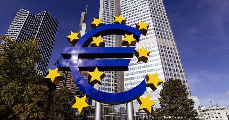 Euro drejt pikiatës! Java e së vërtetës për BQE: Çfarë ndodh nëse Rusia nuk e hap rubinetin e gazit? Zbardhen skenarët e frikshëm Euro drejt pikiatës! Java e së vërtetës për BQE: Çfarë ndodh nëse Rusia nuk e hap rubinetin e gazit? Zbardhen skenarët e frikshëm