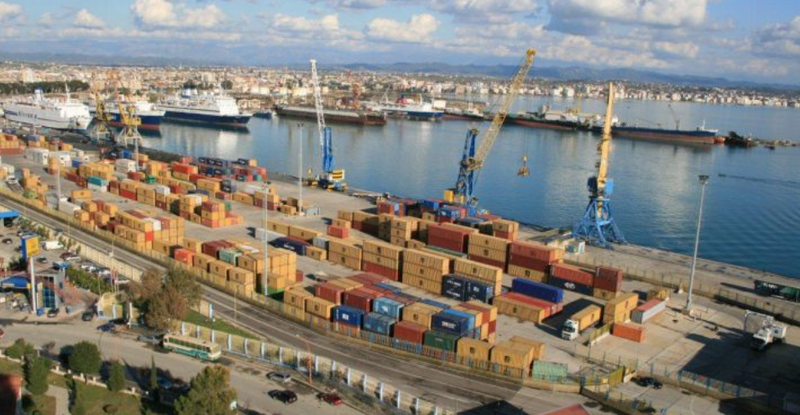 Ku ka banane ka “miell”?! Ikën kokaina imagjinare! Kllounët e paafta te shtetit arrestojnë… 20 roje të terminalit të kontenierve