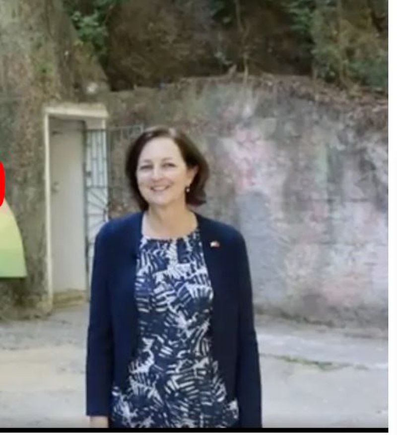 ‘Vend magjepsës!’, mesazhi i ndihmës sekretares amerikane pas vizitës dy ditore në vendin tonë: Kjo është e vërteta për Shqipërinë. Gjëja e fundit që bëmë ishte… ‘Vend magjepsës!’, mesazhi i ndihmës sekretares amerikane pas vizitës dy ditore në vendin tonë: Kjo është e vërteta për Shqipërinë. Gjëja e fundit që bëmë ishte…