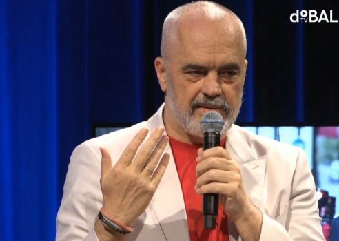 Rama batuta nga Holanda për integrimin në BE: Mbetëm duke organizuar dasma, tani nusja po të dojë le të vijë në shtrat, të bëjmë fëmijë! Rama batuta nga Holanda për integrimin në BE: Mbetëm duke organizuar dasma, tani nusja po të dojë le të vijë në shtrat, të bëjmë fëmijë!