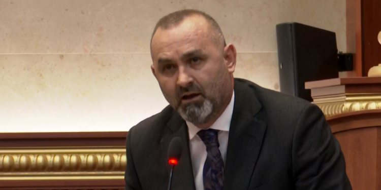 Ministri Manja: Nuk ka amnisti për asnjë nga çështjet që janë në duart e SPAK dhe që po gjykohen në GJKKO Ministri Manja: Nuk ka amnisti për asnjë nga çështjet që janë në duart e SPAK dhe që po gjykohen në GJKKO