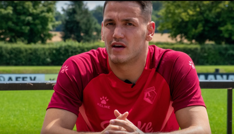 Barcelona përshëndet Rei Manajn, mban 50% e kartonit të sulmuesit të Shqipërisë për të ardhmen