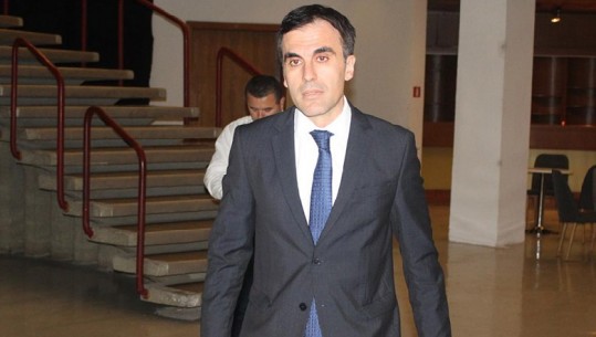 Shqipëria pa prokuror… me administrator plepistash! E paprecedent perla e Olsian Çelës: “Nuk kam detyrë të hap dosje, por vetëm kontrollin e disiplinës në punë”