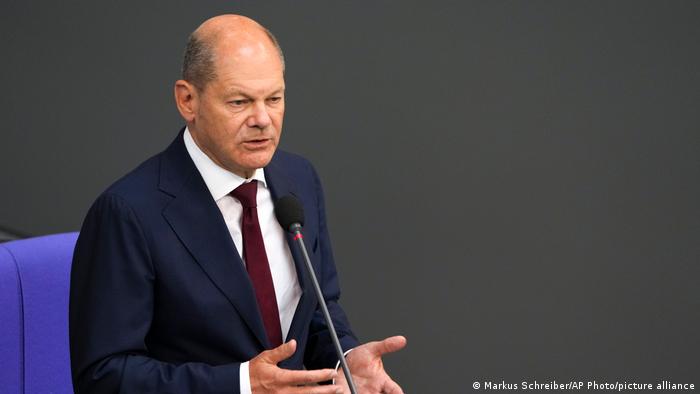 Skandali financiar “Cum-ex” në Gjermani, nis kontrolli i e-maileve të kancelarit Scholz që nga viti 2015, çfarë pritet të zbulohet Skandali financiar “Cum-ex” në Gjermani, nis kontrolli i e-maileve të kancelarit Scholz që nga viti 2015, çfarë pritet të zbulohet