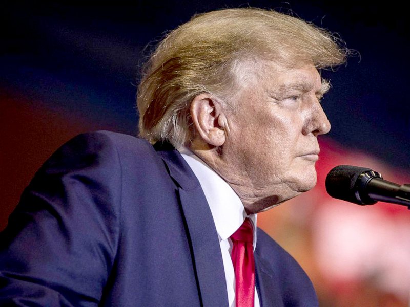 Rikthimi i bujshëm i Donald Trump në politikë dhe lëvizja e fundit e Departamentit të Drejtësisë që mund ta tronditë nga themelet: Ja prapaskenat që “mund të hedhin në erë” ish-presidentin Rikthimi i bujshëm i Donald Trump në politikë dhe lëvizja e fundit e Departamentit të Drejtësisë që mund ta tronditë nga themelet: Ja prapaskenat që “mund të hedhin në erë” ish-presidentin