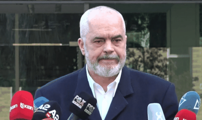 Ja si Rama refuzoi ultimatumin e presidentit turk Recep Tajip Erdogan për të dëbuar gylenistët nga Shqipëria Ja si Rama refuzoi ultimatumin e presidentit turk Recep Tajip Erdogan për të dëbuar gylenistët nga Shqipëria