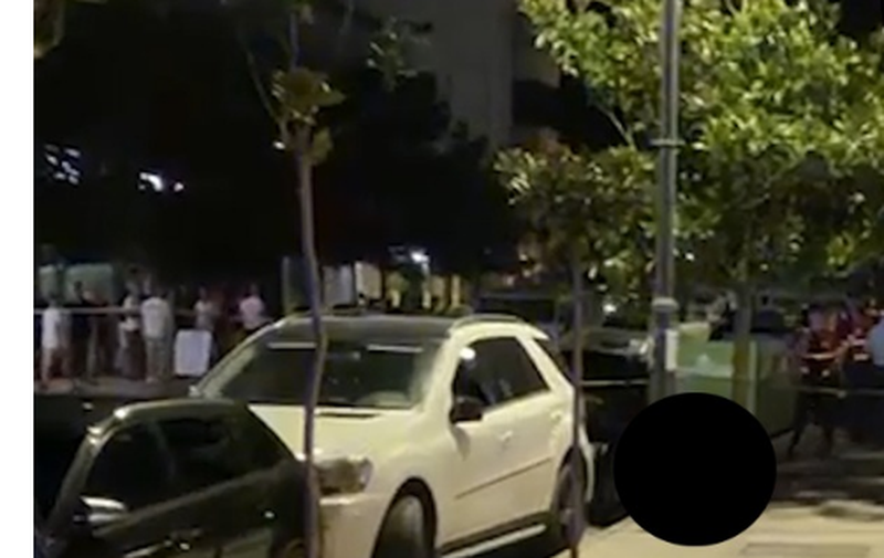 Pas Sarandës një tjetër vrasja me armë zjarri, në Elbasan, policia zbardh detaje të reja Pas Sarandës një tjetër vrasja me armë zjarri, në Elbasan, policia zbardh detaje të reja