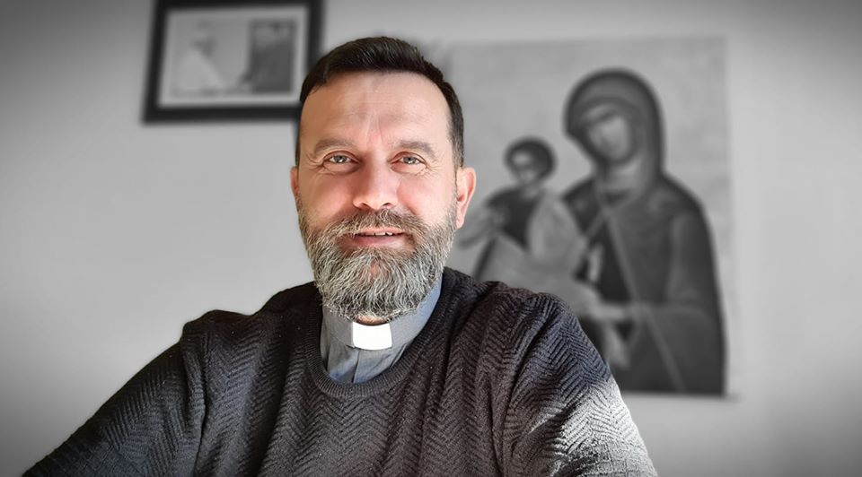 Dom Gjergj Meta: Luizë ti bëre krenare veten e jo Shqipërinë! Atë ndoshta e bëre me turp, sepse u zgjua papritur e të kushtoi statuse