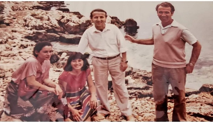 Nostalgji për artistët të mrekullueshëm, natyralë e pa ndërhyrje estetike, Ema Qazimi, Rabie Hyka, Luan Zhegu Nostalgji për artistët të mrekullueshëm, natyralë e pa ndërhyrje estetike, Ema Qazimi, Rabie Hyka, Luan Zhegu