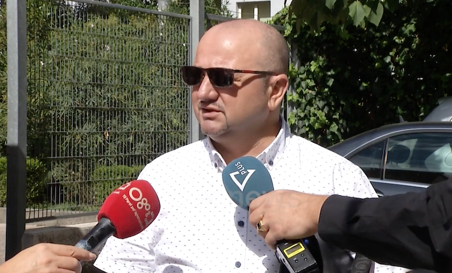 “Ndaloni lajmet!” Prokuroria e nxjerr inatin me median për materialet sekrete të hakerave “Ndaloni lajmet!” Prokuroria e nxjerr inatin me median për materialet sekrete të hakerave