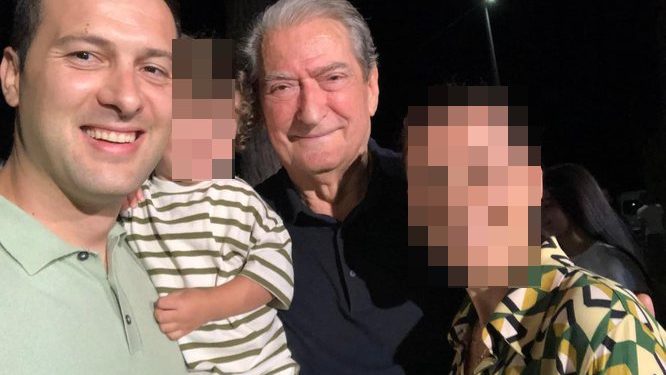 Vetting pasurisë së pedagogëve, Sindikata i përgjigjet Ramës: Pastruesi në FSHZH ka rrogë më të madhe se e jona! Rrjeti i “masakron” Vetting pasurisë së pedagogëve, Sindikata i përgjigjet Ramës: Pastruesi në FSHZH ka rrogë më të madhe se e jona! Rrjeti i “masakron”